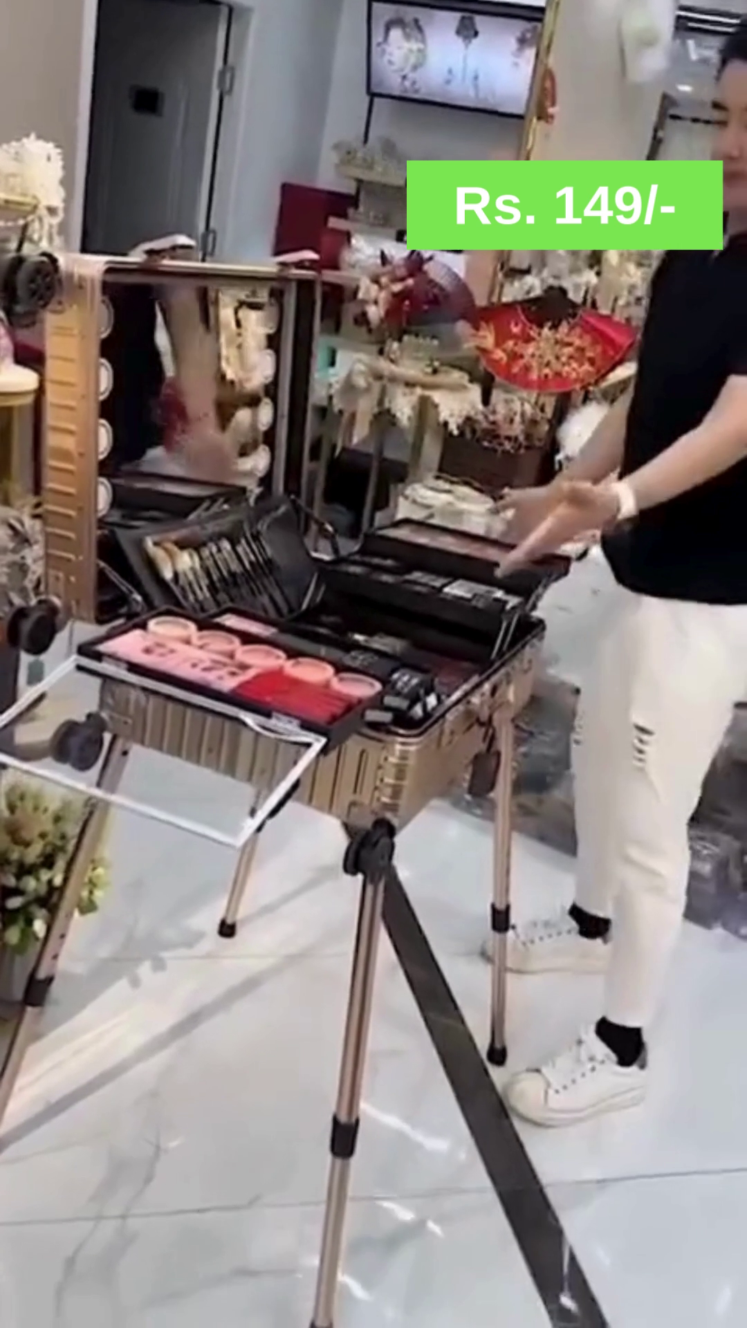Luxury Professional Makeup Kit with LED Mirror – Complete Set Featuring High-Quality Brushes, Lipsticks, Blush, Eyeshadows, and Skincare Essentials for a Flawless Look