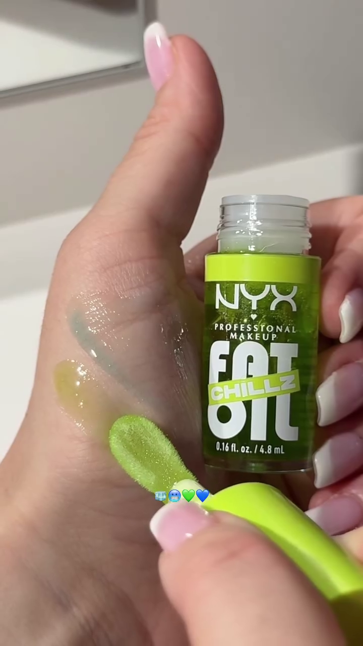 NYX Professional Makeup Fat Oil Lip Drip - Hydrating Lip Gloss in Refreshing Green and Blue Shades