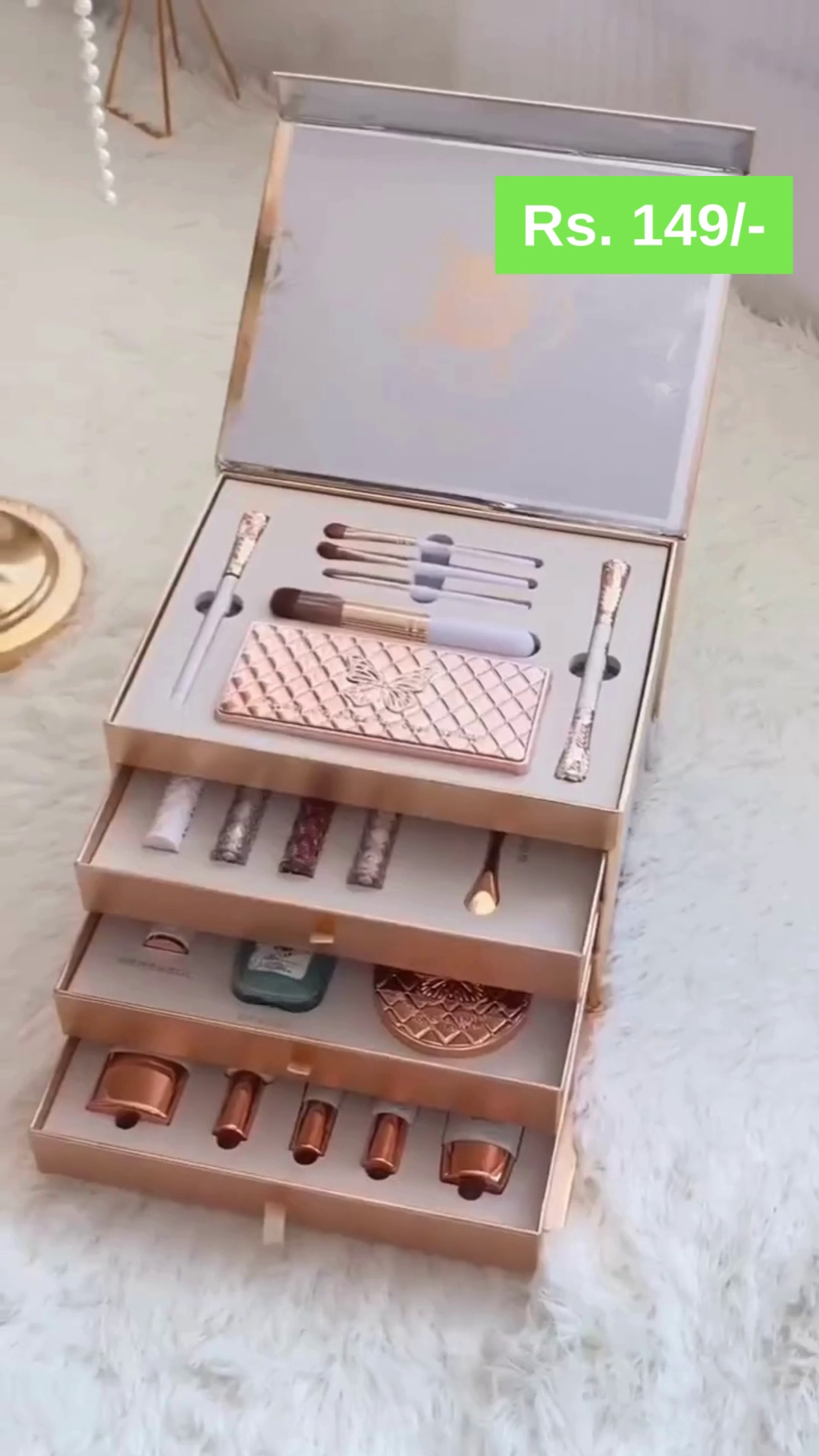 Luxury Beauty Kit with LED Mirror – A Complete Makeup & Skincare Set