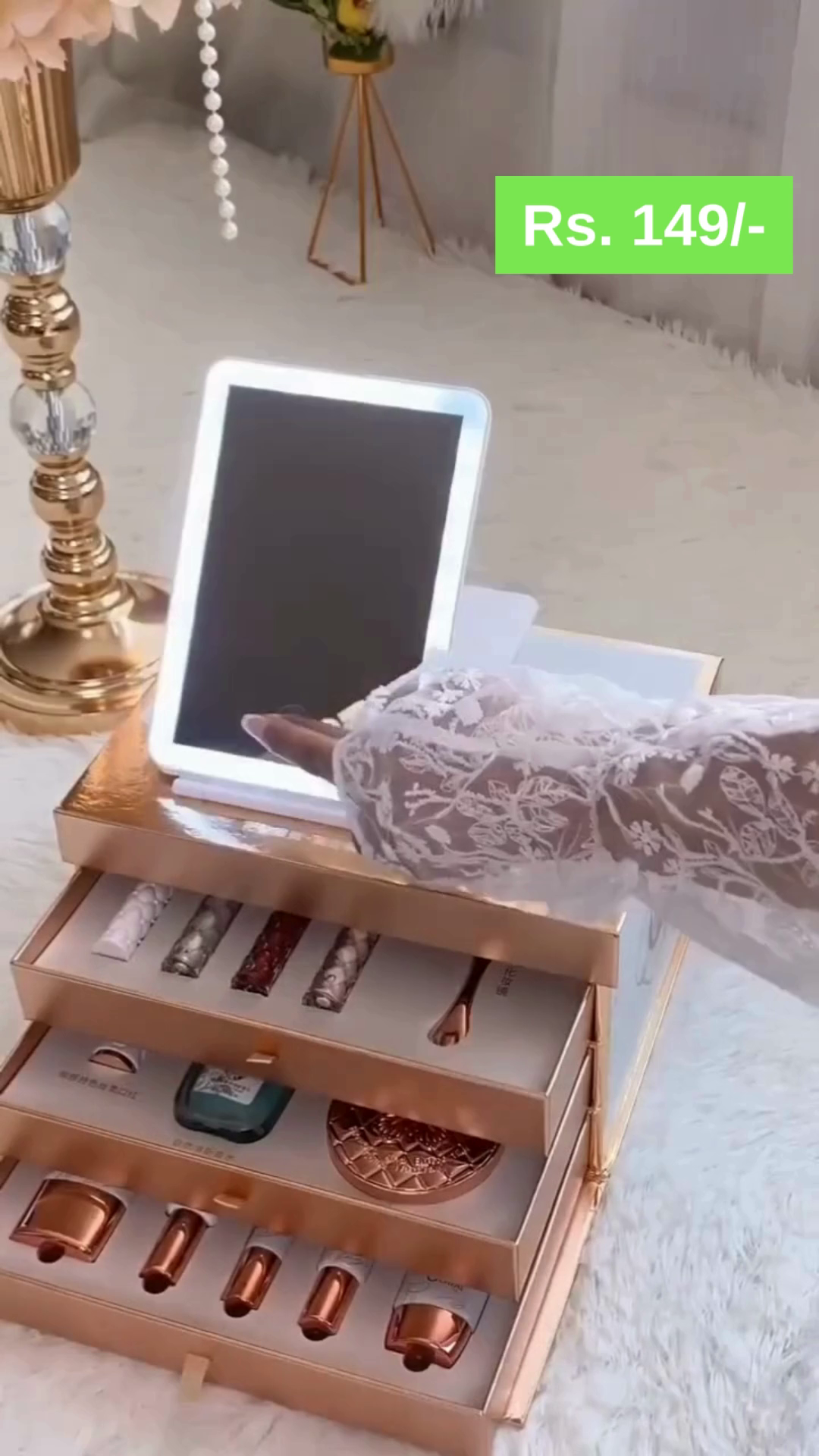 Luxury Beauty Kit with LED Mirror – A Complete Makeup & Skincare Set