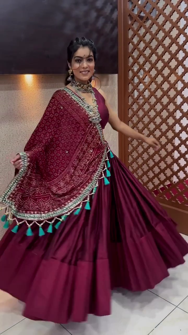 Rich Maroon Ghaghra Choli with Traditional Embroidered Bandhani Dupatta & Tassels – Perfect for Festive Glam