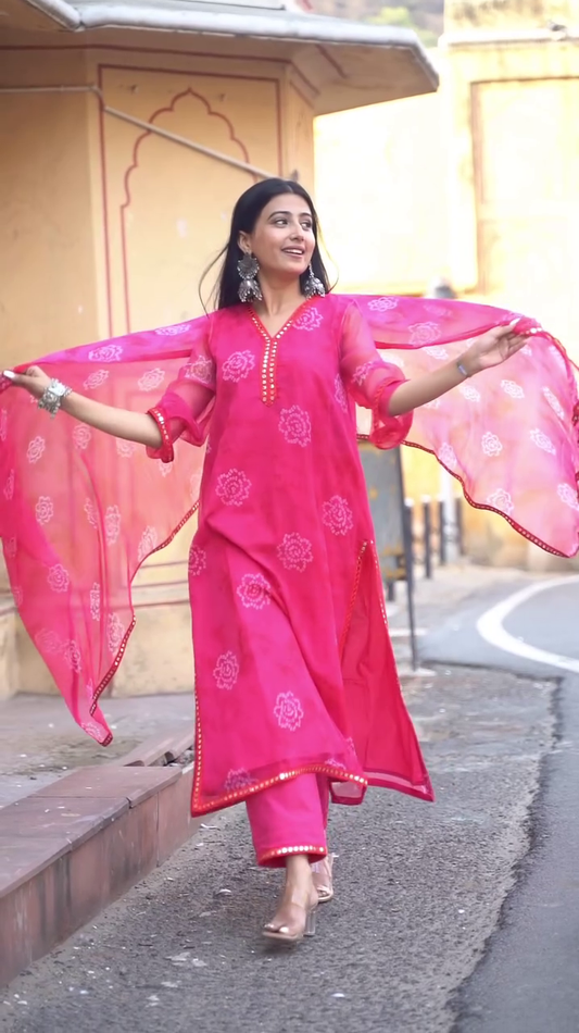 Vibrant Pink Embroidered Anarkali with Sheer Dupatta – Traditional Style for Celebrations and Festive Occasions
