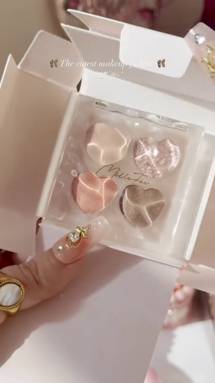 Milufei Heart-Shaped Shimmer & Matte Eyeshadow Quad Palette – Romantic Soft Pink, Champagne, Rose Gold