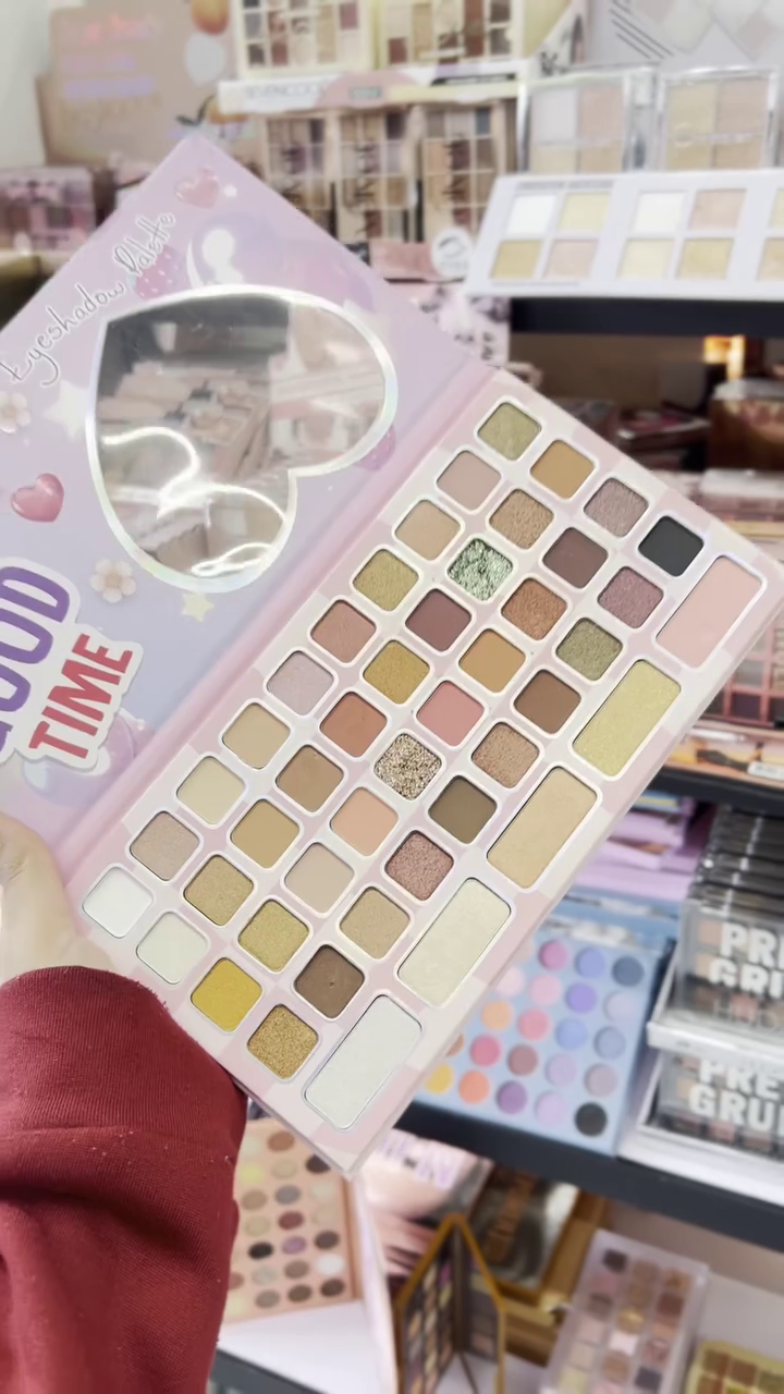 Variety Eyeshadow Palette Collection – Featuring Matte, Shimmer, and Glitter Shades in Warm and Neutral Tones for Perfect Day and Night Look