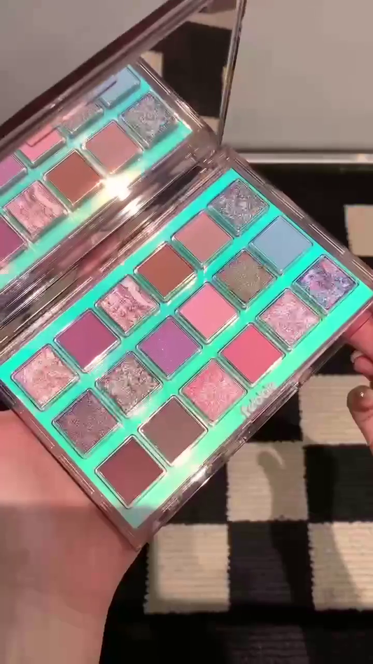 Vibrant Pink and Purple Eyeshadow Palette – 18 Shades of Matte, Shimmer, and Glitter for Bold and Playful Eye Looks